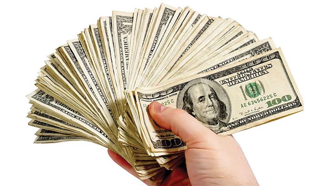 Dólar recua e fecha em R$ 5,37, quarta queda seguida dólar