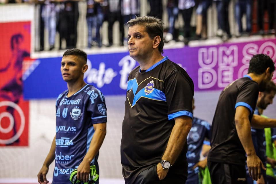 Sérgio Lacerda acerta com o Pato por duas temporadas 041c9d30 Lacerda