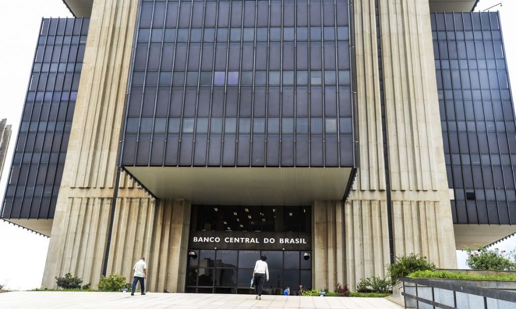 Copom reduz juros básicos da economia para 13,25% ao ano Ee67a8db Banco Central 1024x613