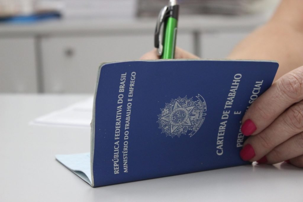 Cf1a3cfc 1537829234 Caged 1536x1024 1 1024x683