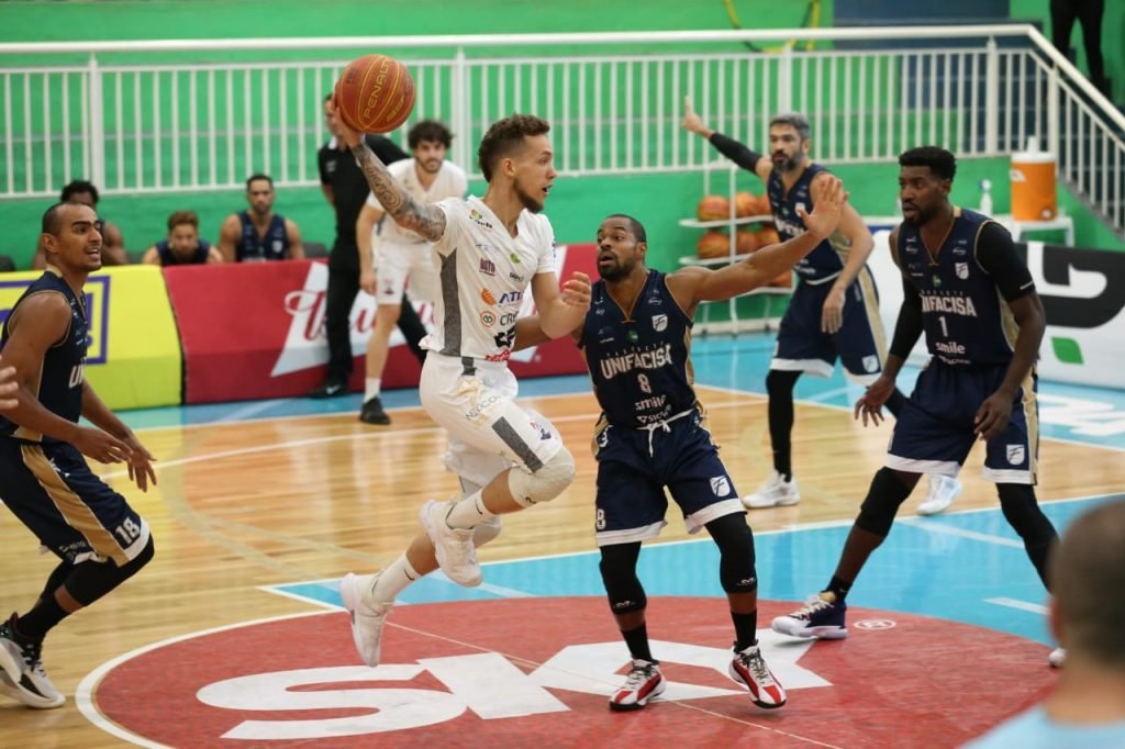 29eeeaa4 Pato B 1024x682