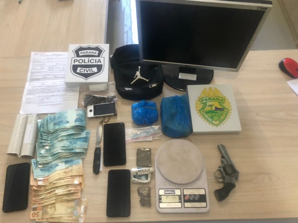 PC e PM prendem cinco acusados de tráfico de drogas em Capanema F5c34489 Capanema 1024x766
