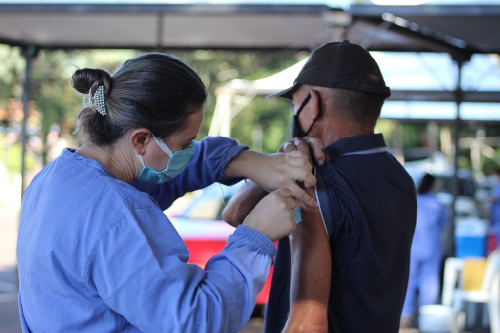 484a8b23 Vacinas Scaled 1024x683