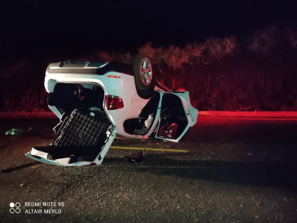 Jovem perde a vida em capotamento na área urbana de Pato Branco Eaf84446 Bmw 1024x768