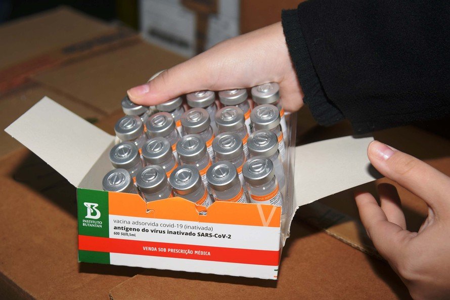 234,5 mil vacinas contra a Covid-19 chegam nos próximos dias ao Paraná 579dba21 Vacinas Coronavac Butantan