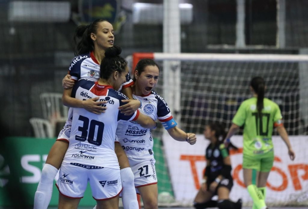 16954a06 Taca Brasil 1024x697