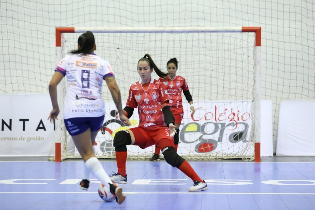 85a0ac87 Patinhas Scaled 1024x683