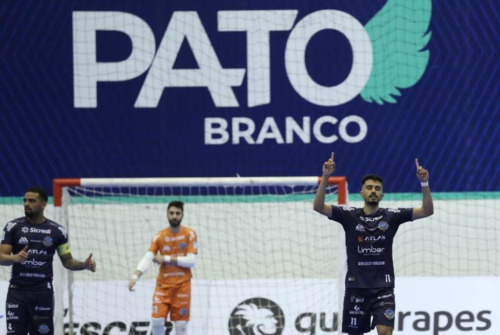 B2934441 Pato Futsal