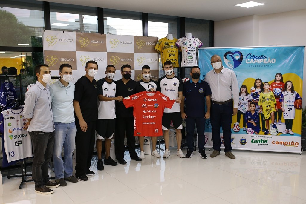 Campanha Coração Campeão une equipes esportivas em causa solidária 079df830 Neocor