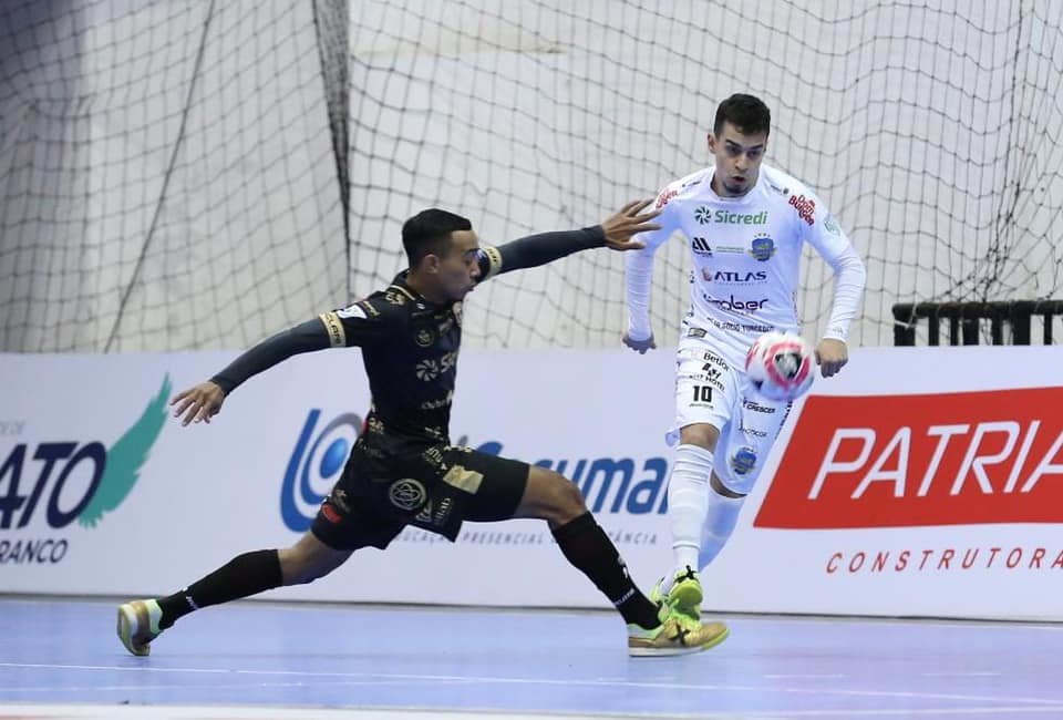 Pato Futsal perde para o Marechal e se despede da Liga Ee31a315 Pato Futsal X Marechal 16.11