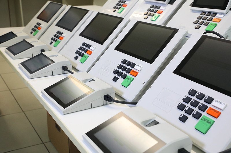 eleições urna eletrônica