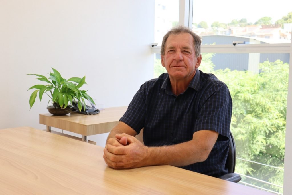 Após 32 anos em campanha pelo cargo, Januário Koslinski realiza seu primeiro mandato como vereador januário