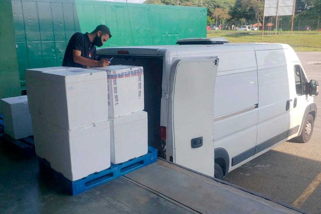 Mais 124 mil vacinas para dose de reforço contra Covid-19 chegam ao Paraná 680e4054 Sesa 1024x682