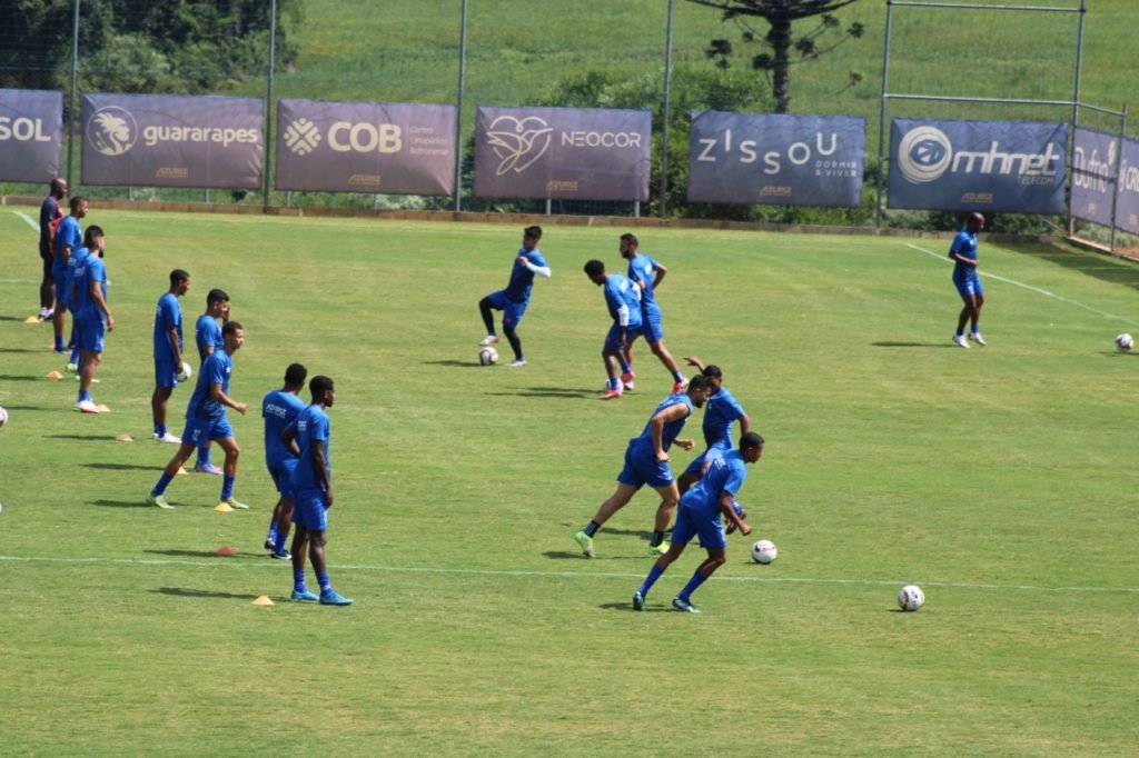 0ad7bd6c Azuriz 1024x682