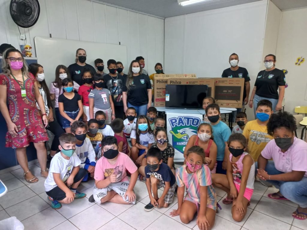 81006688 Pato Handebol 1024x768