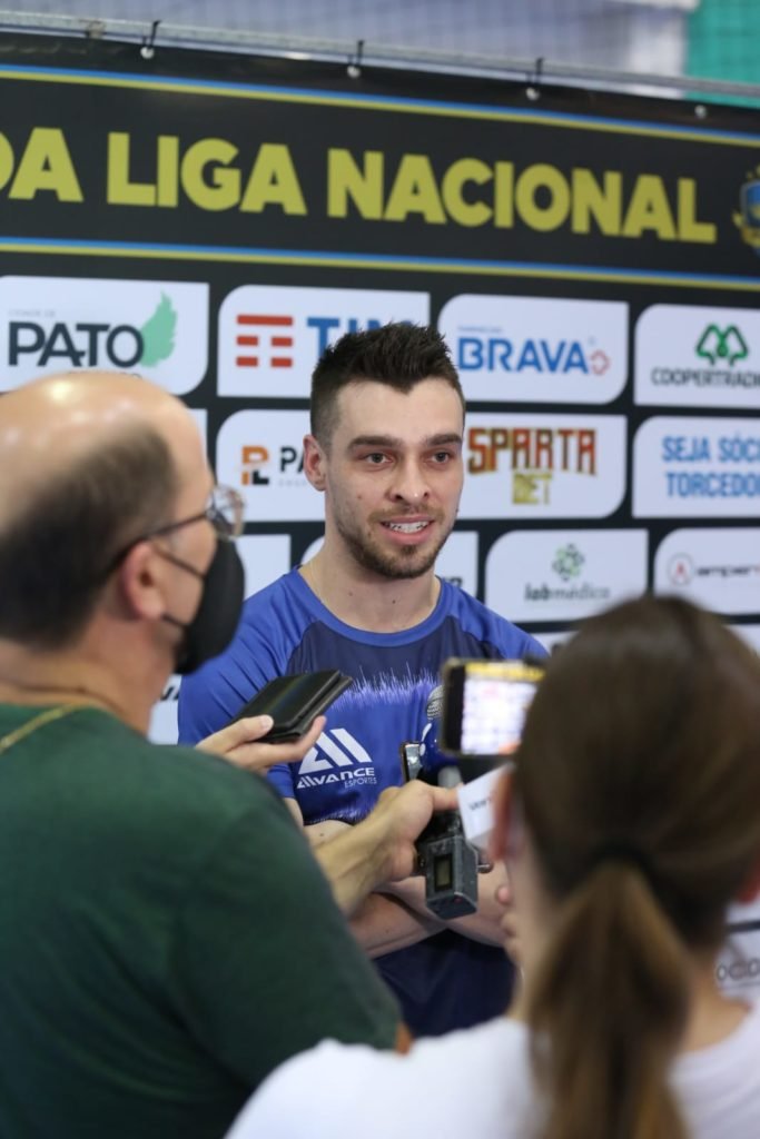 Rangel volta a vestir a 5 do Pato Futsal e fala em conquistar títulos Cae0b037 Img 20220226 Wa0055 683x1024