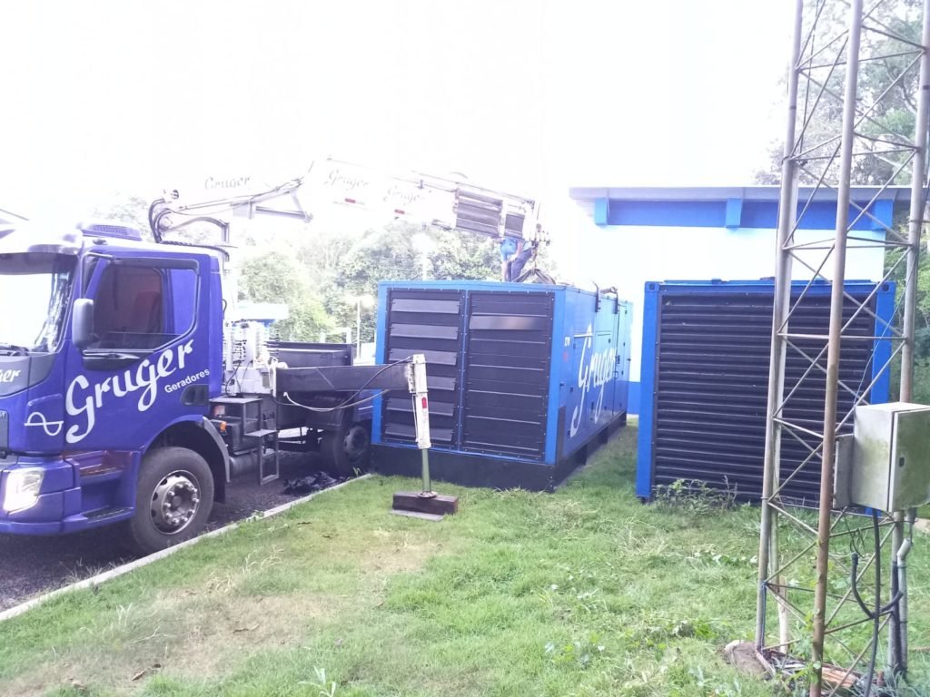 Sanepar instala geradores em unidade de captação Dbc7f3fb Geradores Sanepar 1024x768
