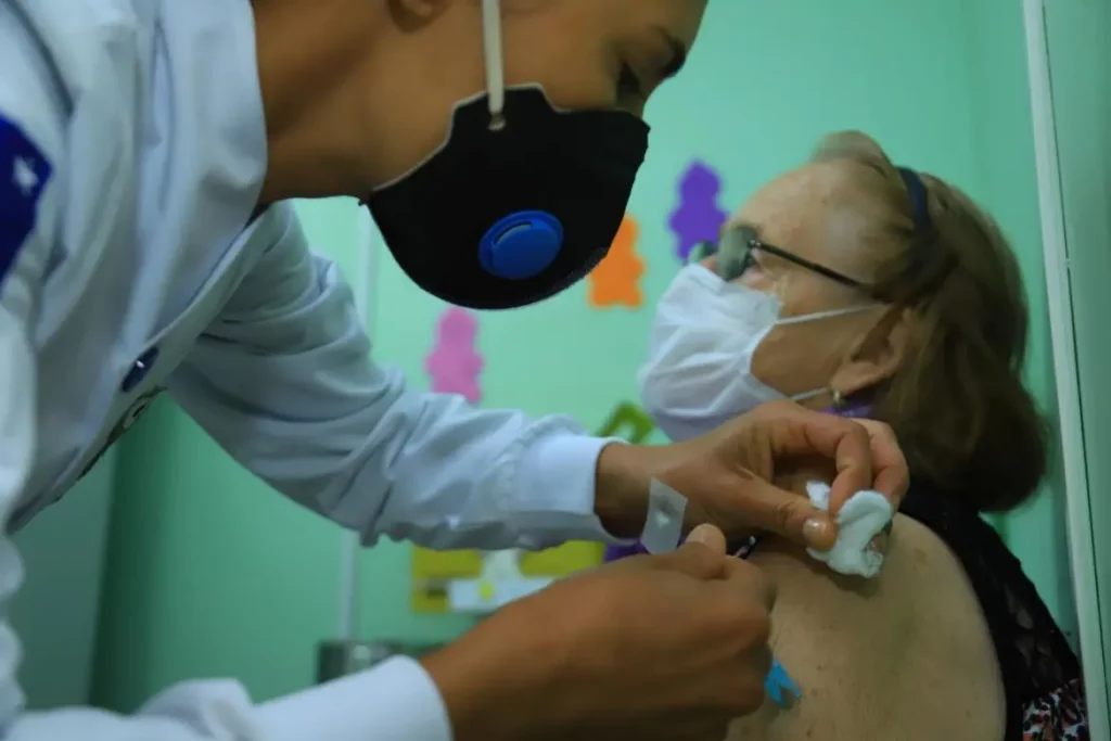 Acad8e1b Idosos 1024x683