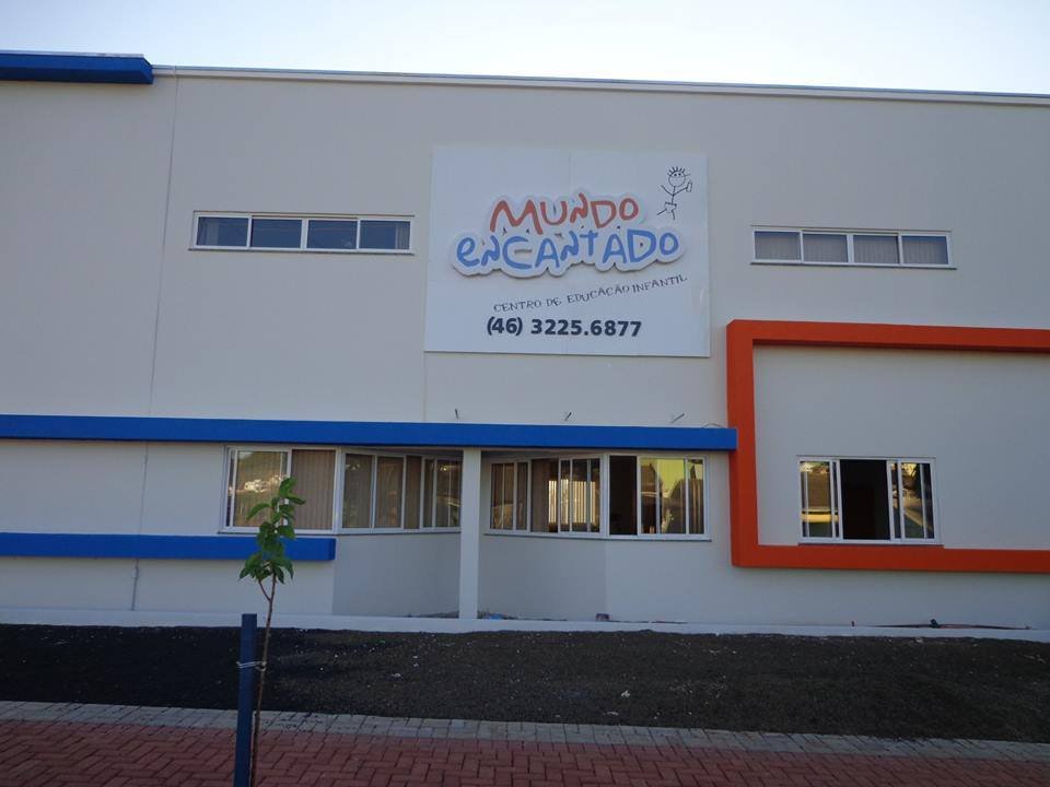 4f0429b9 Mundo Encantado