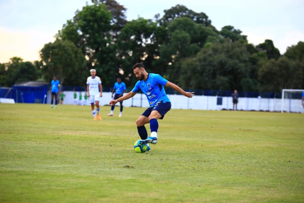 Azuriz enfrenta o líder FC Cascavel 69cf4b5e Azuriz 1024x683