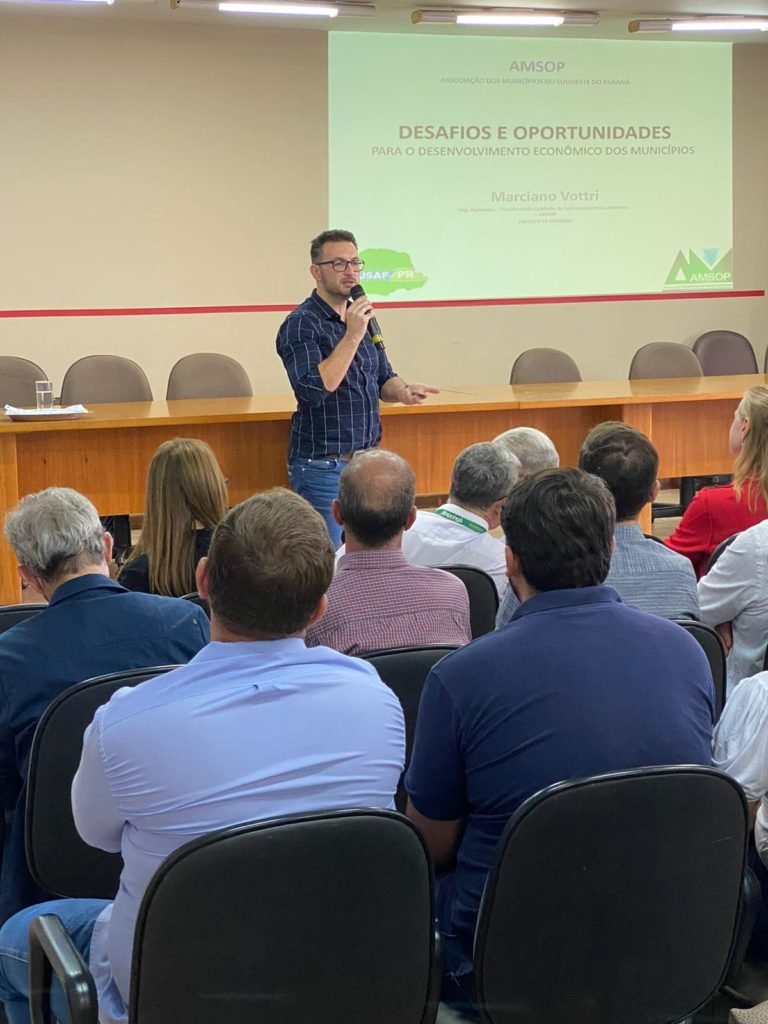 Aff8c71b Marciano 768x1024