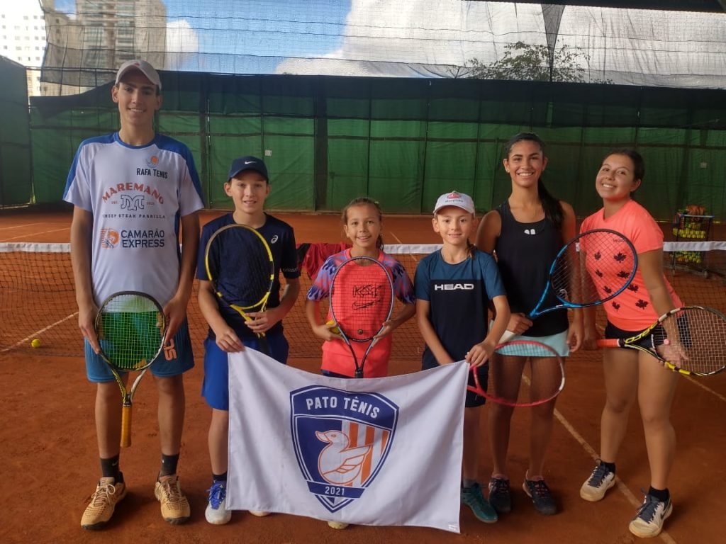 Dbfa3aa8 Pato Tenis 1024x768