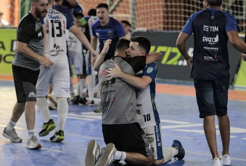 Dd414e83 Pato Futsal