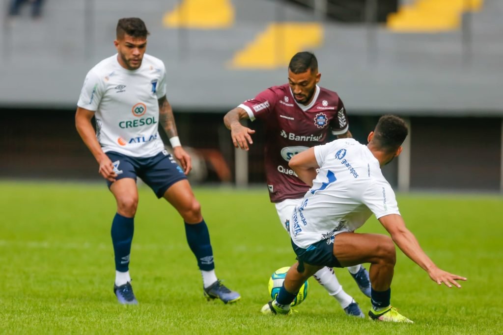 900ab7ad Azuriz 1024x683