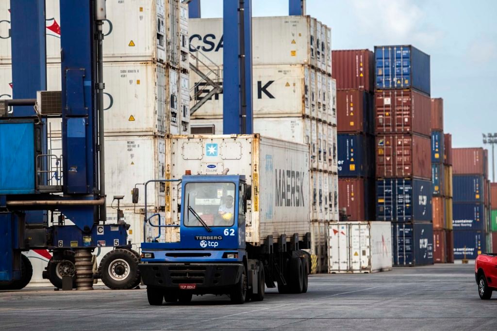 Empresas paranaenses podem participar do Programa de Exportação da Apex-Brasil B9b4d216 Porto Paranagua 1024x683