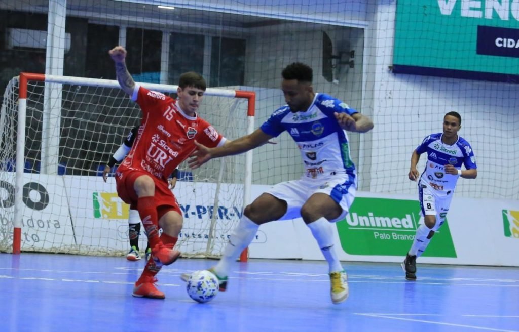 F41c4b5f Pato Futsal 1024x656