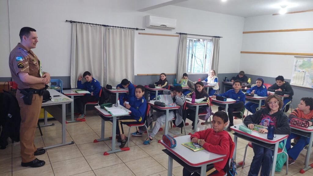 Proerd volta a ser ofertado na Rede Municipal de Educação de Mariópolis Febcadf1 Mariopolis 1024x576