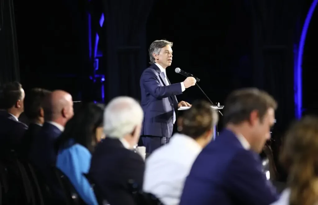 Nova diretoria da OAB Paraná toma posse em Curitiba luiz fernando pereira