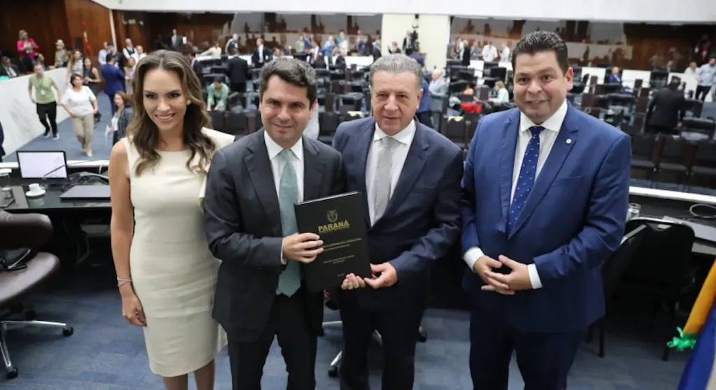 Assembleia inicia trabalhos de 2025 com mensagem do executivo ortega alep curi