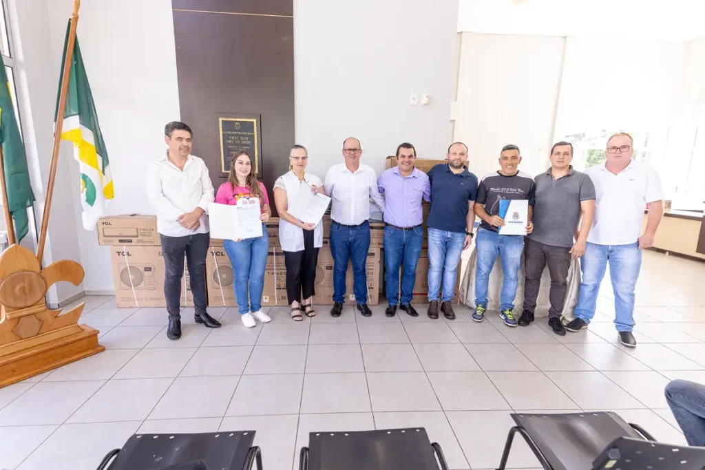 Prefeitura de Pato Branco repassa recursos a entidades sociais repasses recursos