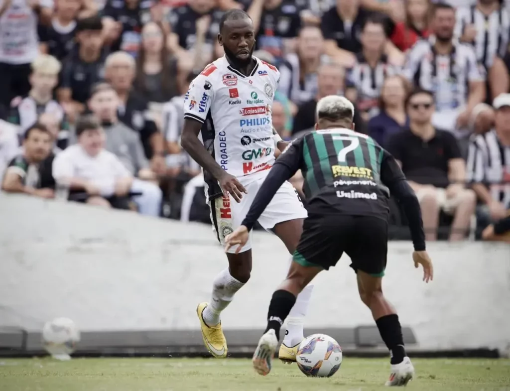 Operário vence o Maringá nos pênaltis e é campeão paranaense de 2025 operário