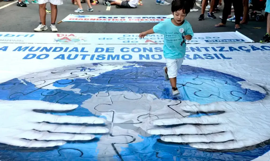 Detecção precoce do Autismo impulsiona alfabetização e inclusão escolar autismo