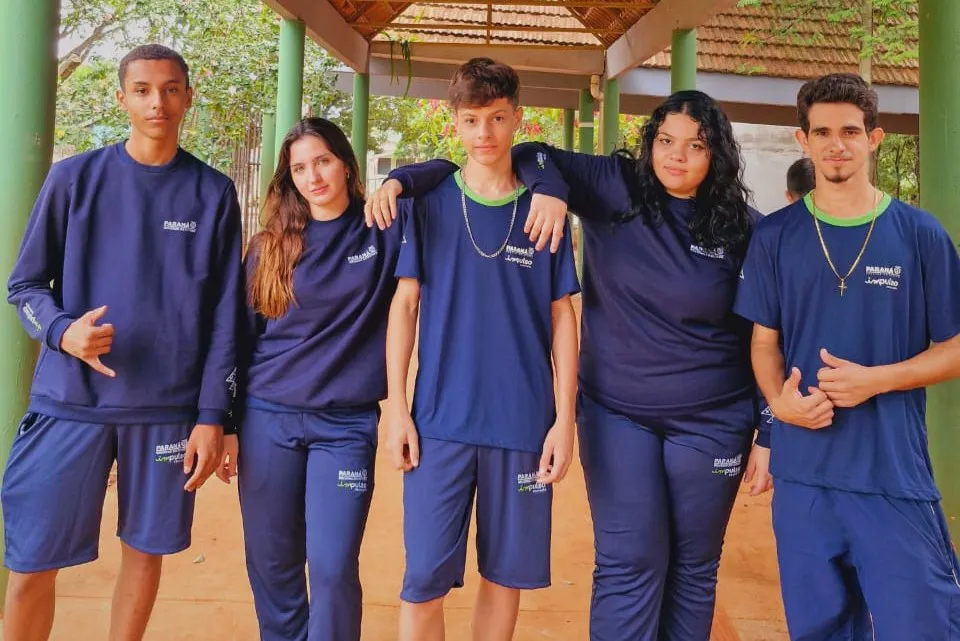 uniformes parceiro da escola