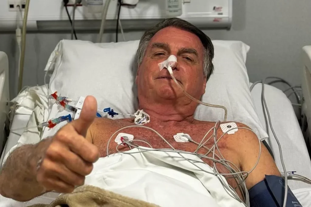 Jair Bolsonaro pode passar por cirurgia e será transferido para Brasília jair bolsonaro cirurgia