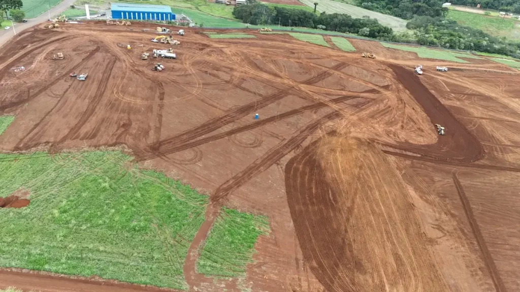 Sooro Renner inicia construção da fábrica em Francisco Beltrão sooro renner