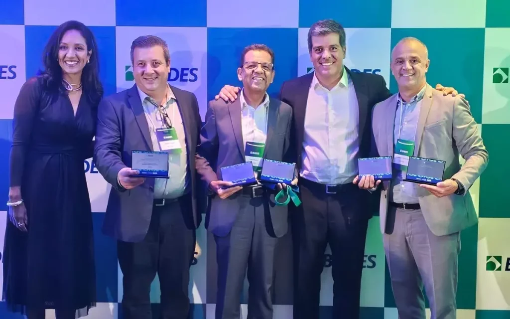 Sicoob é premiado em cinco categorias no Prêmio BNDES 2024 sicoob