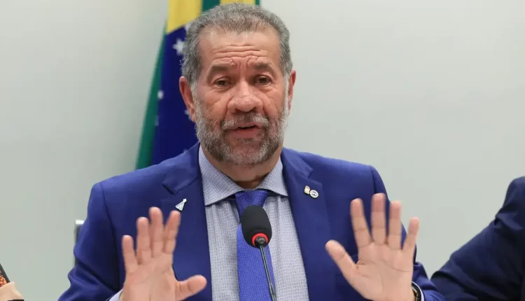 carlos lupi