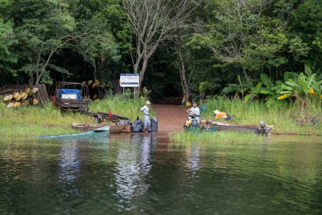 itaipu pescadores