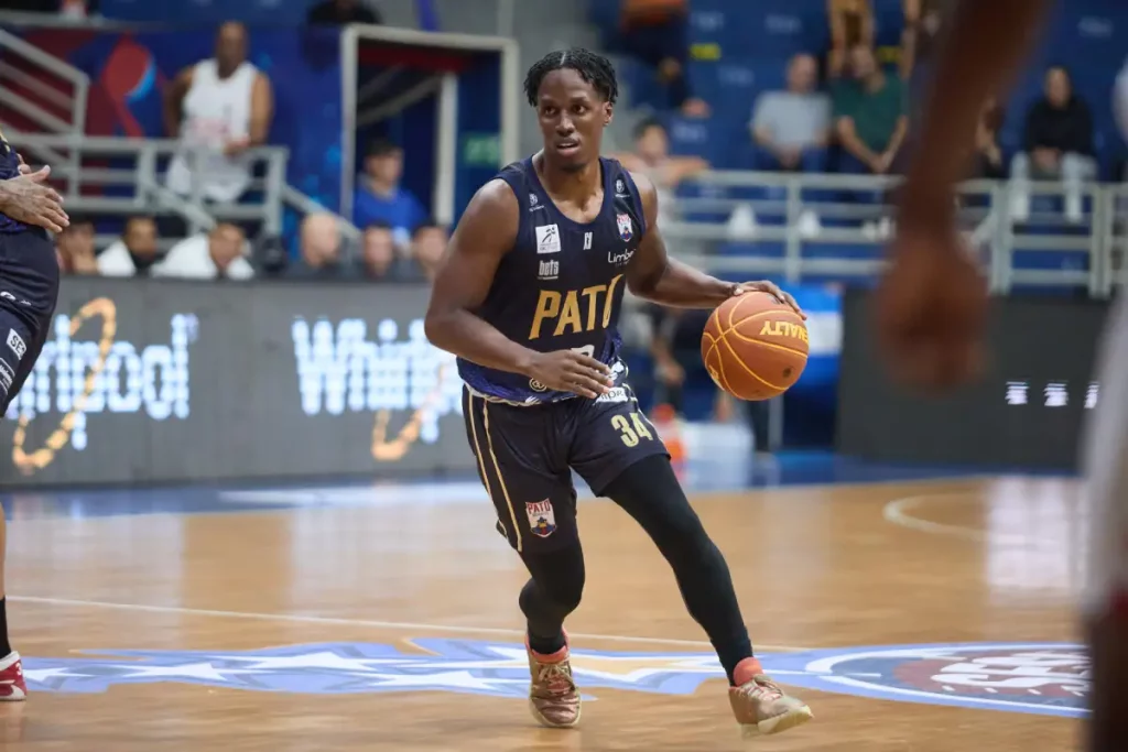 Pato Basquete perde para o Franca e se despede do NBB nate barnes pato basquete