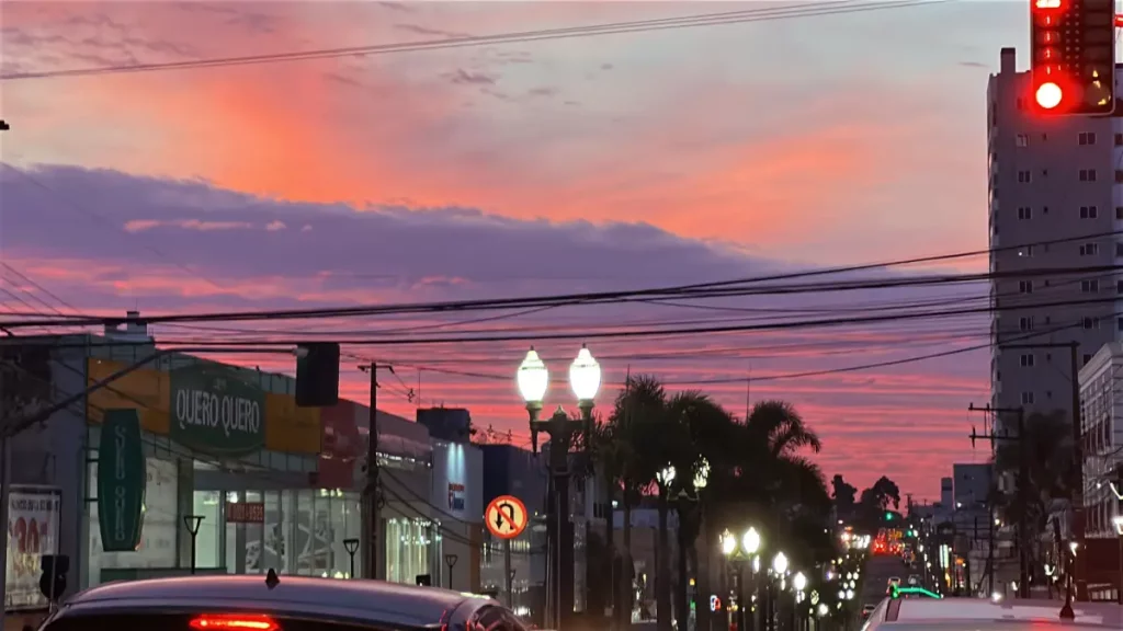 por do sol céu alaranjado