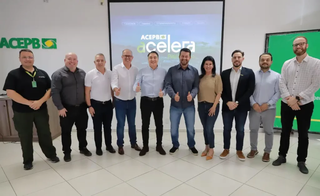 Parceria viabiliza projeto da Via Verde Amarela em Pato Branco via verde e amarela