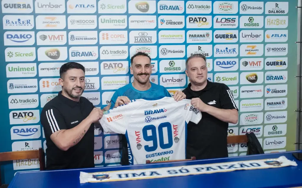 Gustavinho pato futsal