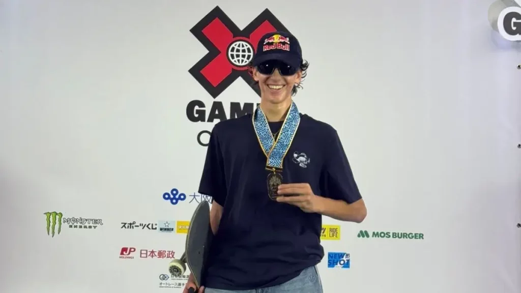 Gui Khury conquista ouro no Vert e faz história nos X-Games Gui Khury osaka 1