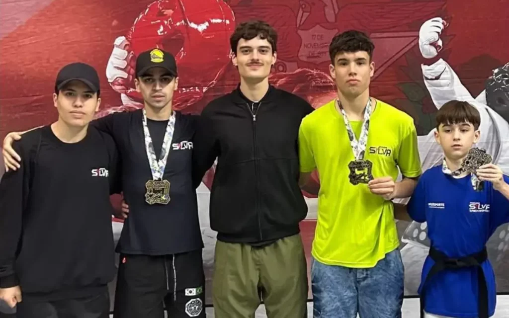 Atletas de Pato Branco conquistam pódios na Copa Sul de Taekwondo taekwondo