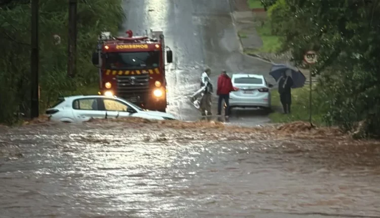 alagamentos cascavel