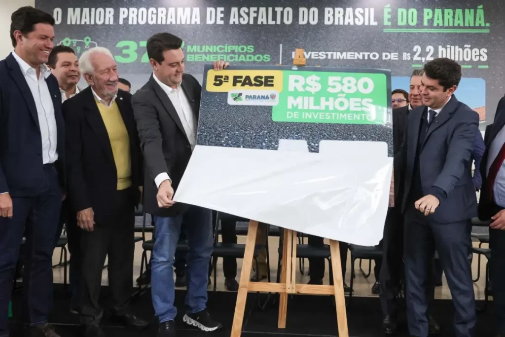 Paraná amplia programa Asfalto Novo em R$ 580 milhões asfalto novo, vida nova